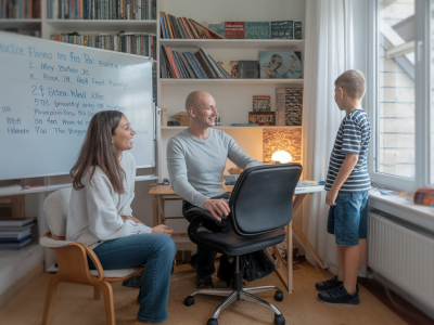 Wie erkläre ich der erwachsenen familie die prognose und therapieentscheidungen: konkrete formulierungen, zeitplan und rechtliche schritte